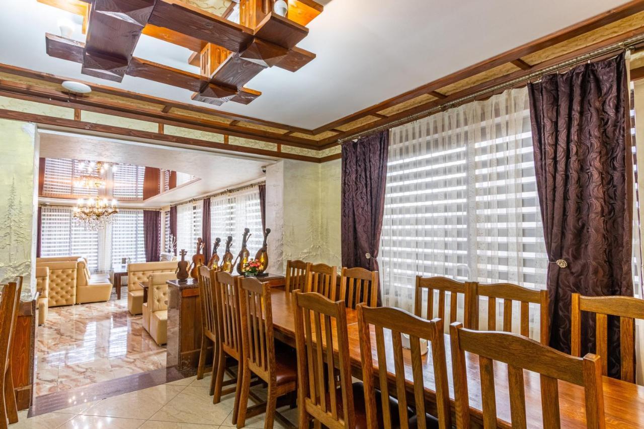 Villa Vlad & Spa Bukovel Ngoại thất bức ảnh